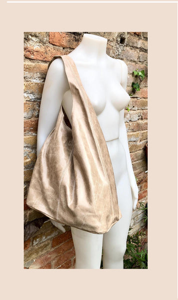 Slouch bag. Large TOTE leather bag in beige glossy genuine leather. Beige leather bag. Beige shopper with wide strap.Tan leather purse