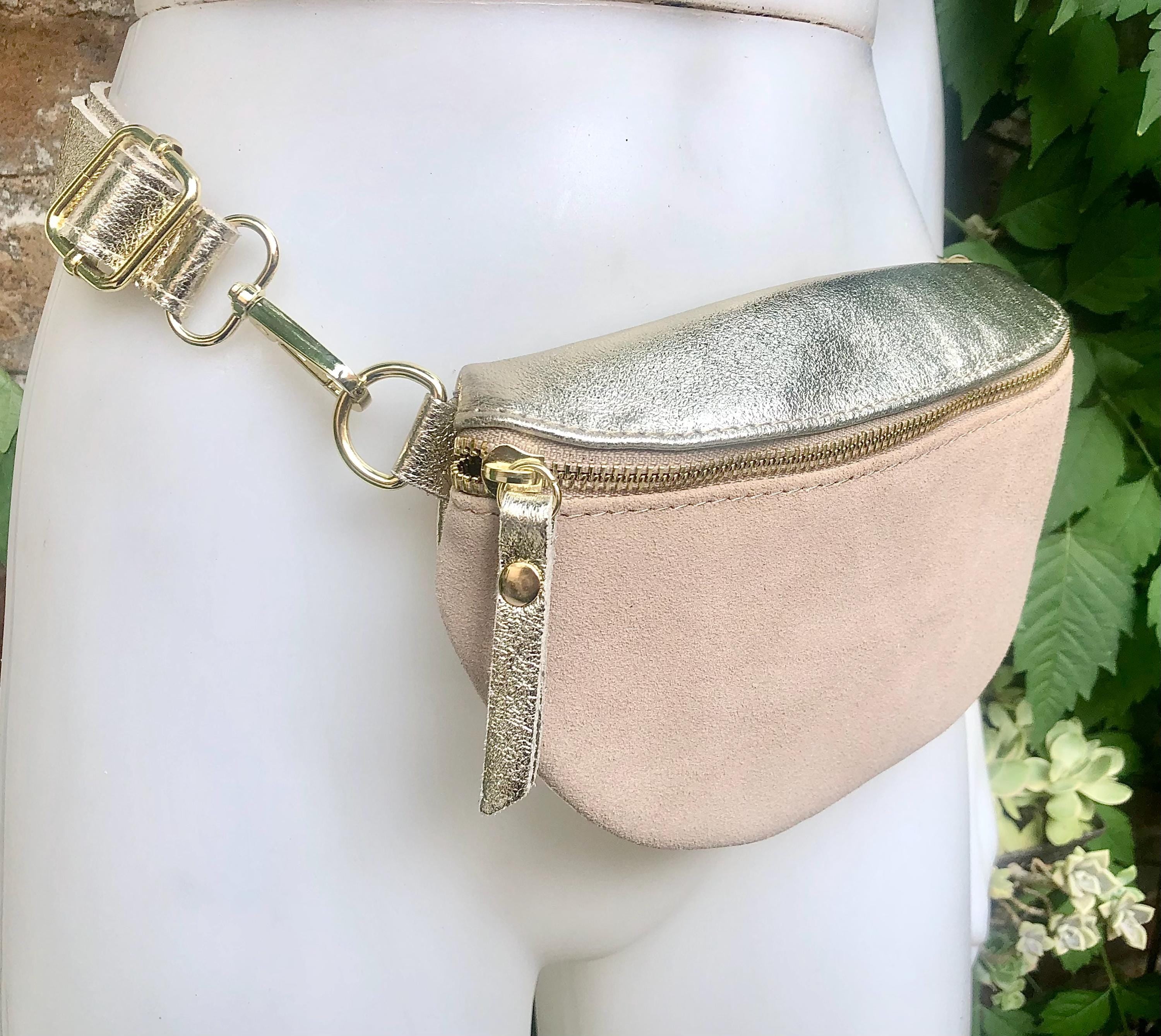 Beige - GOLD fanny pack. Small leather crossbody/ hip bag, bum pack bag in GENUINE leather. Beige -GOLD purse with adjustable strap