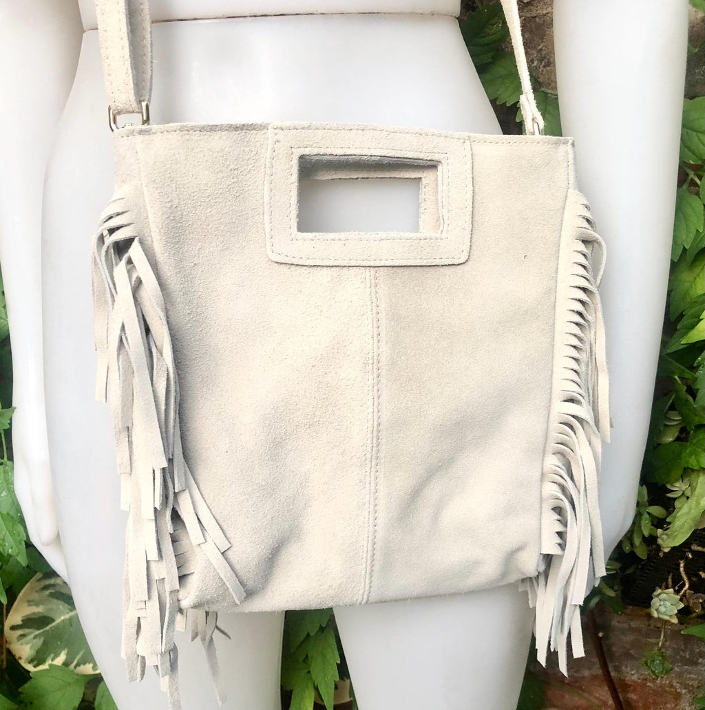 Cream beige crossbody fringed bag. BOHO suede leather bag with FRINGES. Light beige genuine suede leather. Broken white suede purse.