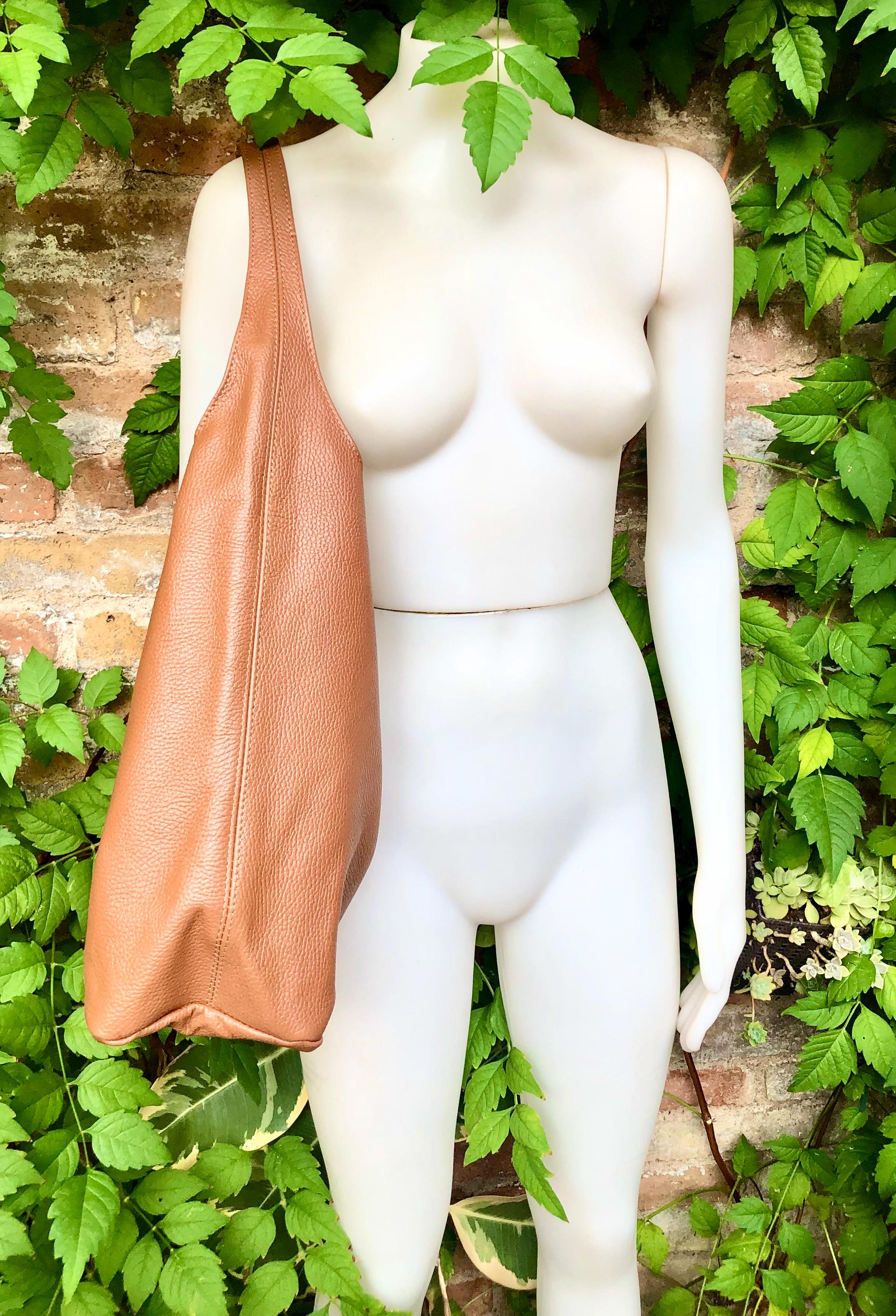Camel brown slouch bag. Tote leather bag in tobacco with ZIPPER. Soft genuine leather. Brown leather purse. Wide strap leather shoulder bag