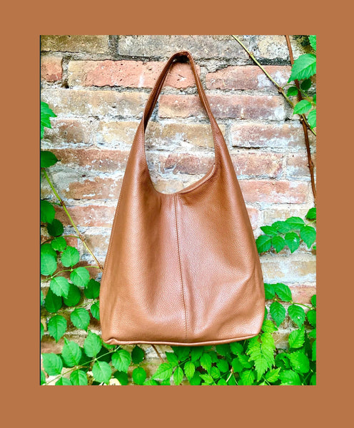 Camel brown slouch bag. Tote leather bag in tobacco with ZIPPER. Soft genuine leather. Brown leather purse. Wide strap leather shoulder bag
