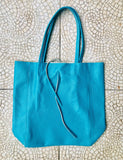 Tote bag in turquoise genuine leather. Blue shopper bag to carry your tablet, laptop or books. Large shopper bag in light blue. Blue purse.