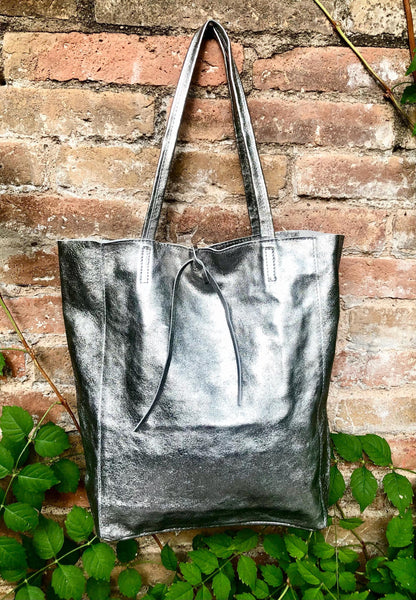 Tote leather bag in SILVER. GENUINE leather shopper with ZIPPER. Large carry all bag for your laptop, books. Metallic leather shopper