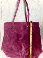 Raspberrry pink suede shopper bag. Slouchy genuine leather tote bag for your laptop, tablet, books. Pink suede purse / shoulder bag.