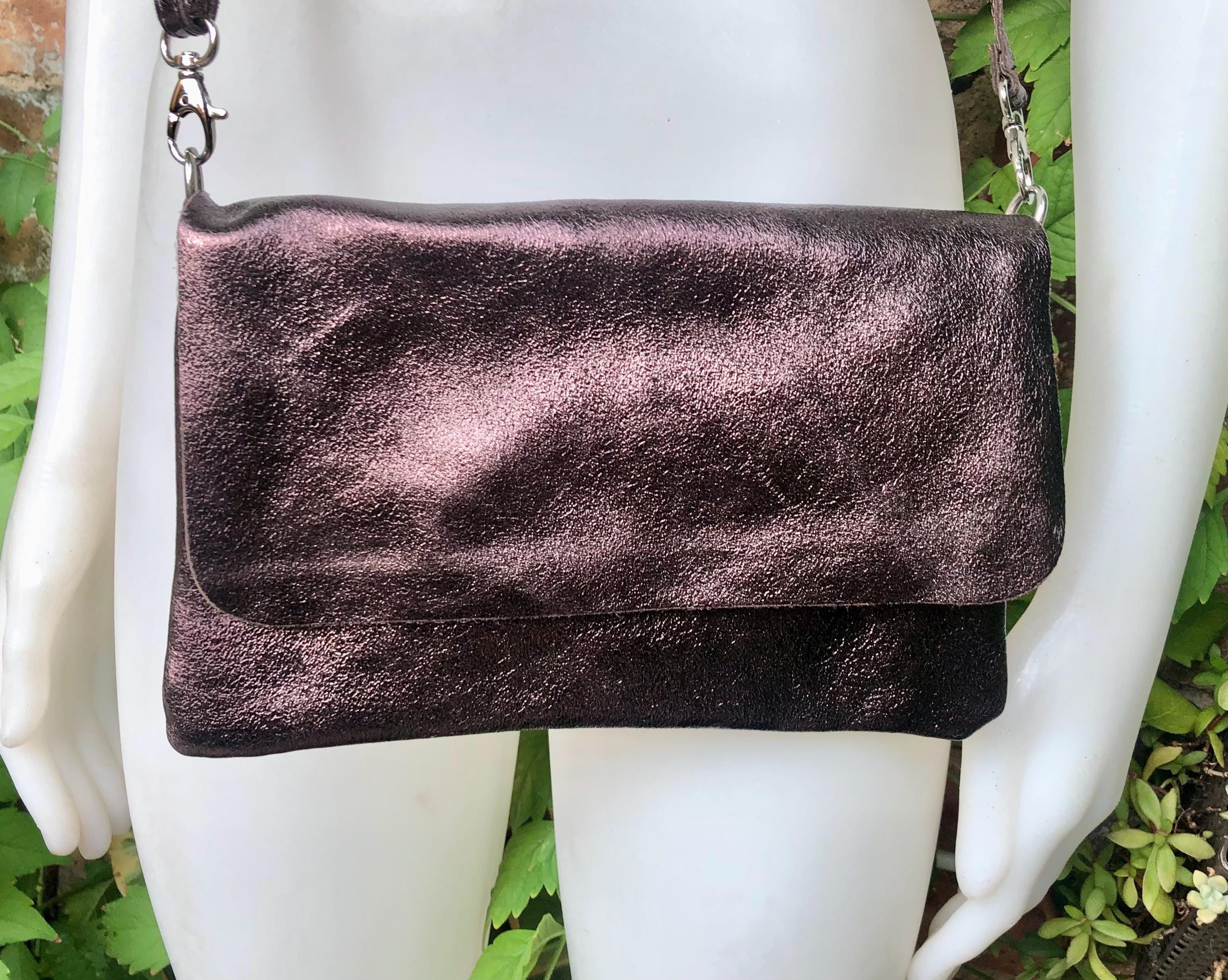 Small leather bag in dark metallic brown. Brown crossbody / bag in GENUINE leather. Dark glitter brown bag with adjustable strap and zipper