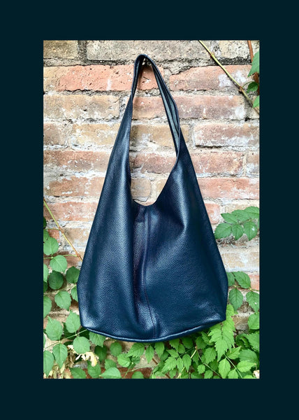 Navy slouch bag. Tote leather bag in dark blue with ZIPPER. Soft genuine leather. Green leather purse. Wide strap leather shoulder bag.