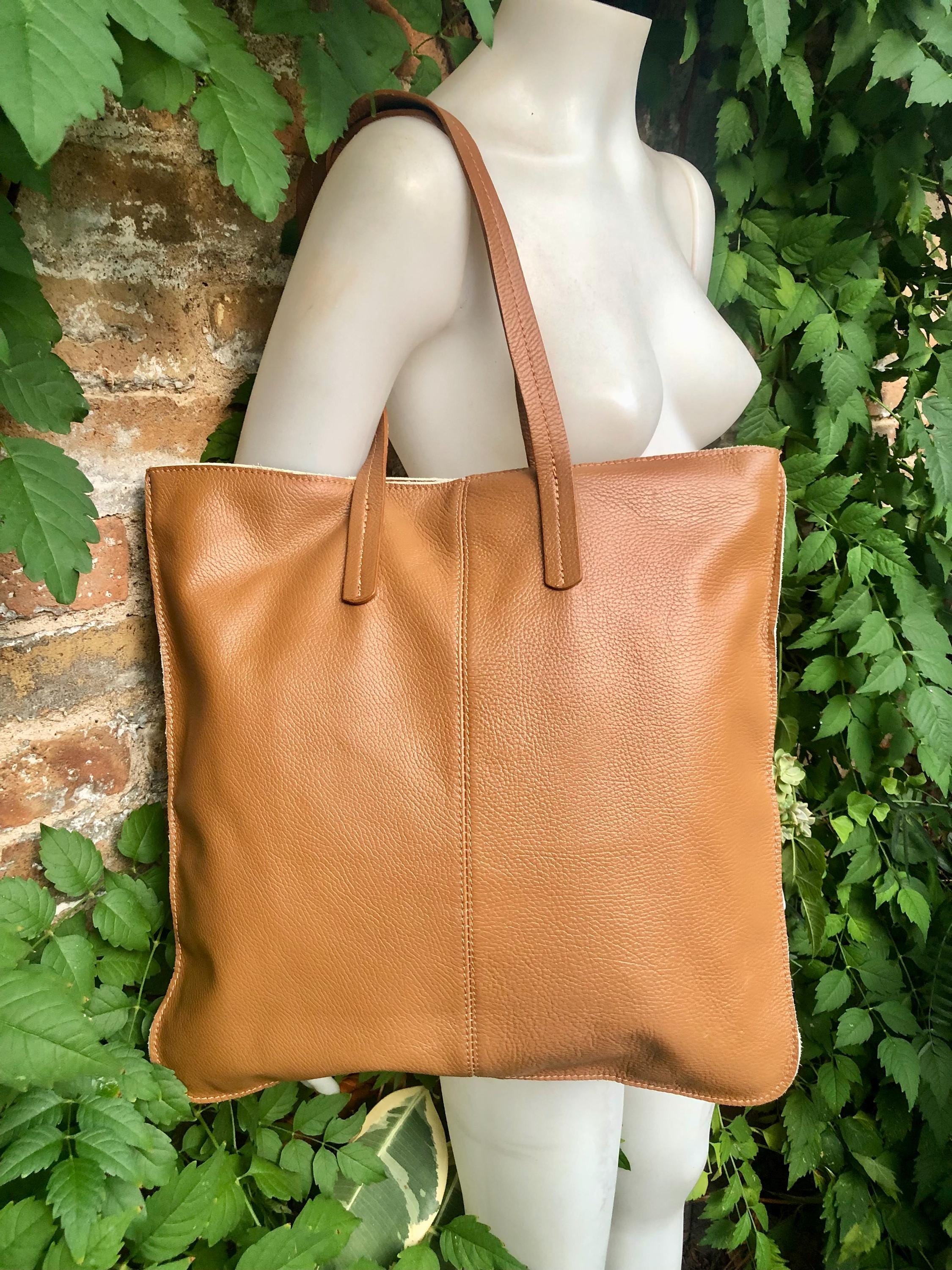 CAMEL BROWN leather bag with zipper. Genuine leather shopper bag. Large TAN brown shoulder bag for your laptop, books. Soft leather shopper
