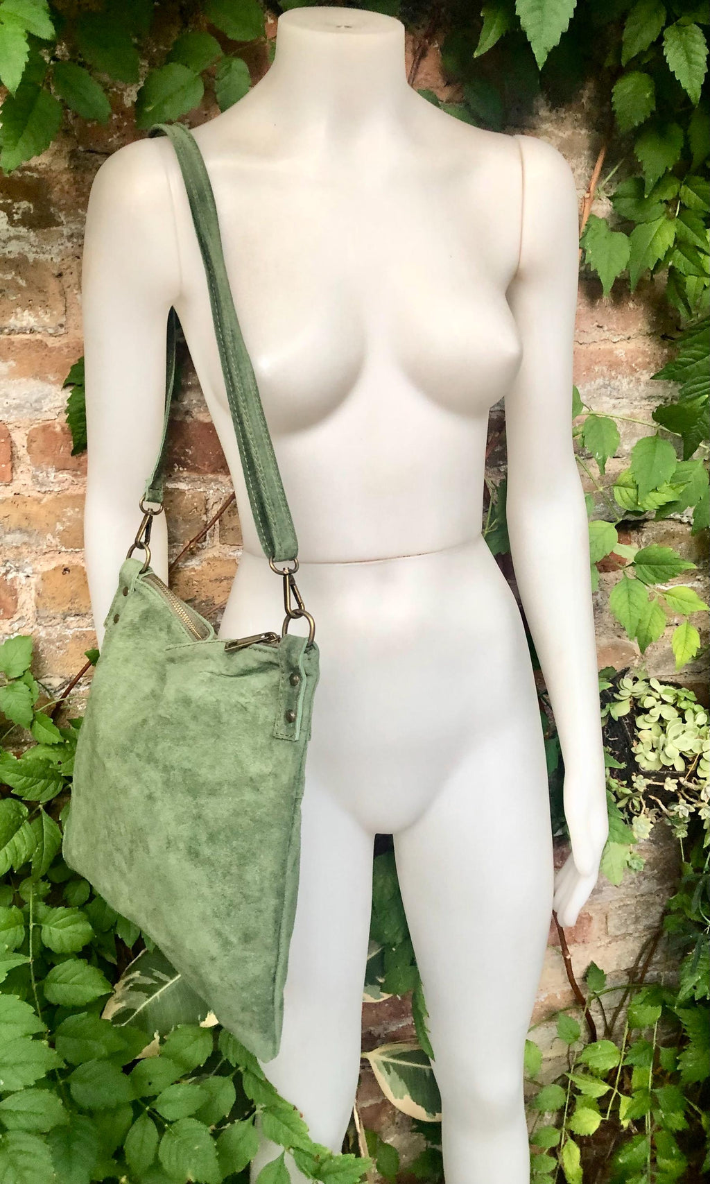 Cross body bag. Suede leather bag in dark moss GREEN. Messenger bag in soft genuine suede leather. GREEN crossbody bag for books, tablets.