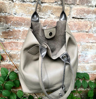 Tote leather bag in beige. Leather shopper in GENUINE leather. Large carry all bag for your laptop, books. Beige leather shopper.Beige purse