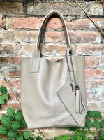 Tote leather bag in beige. Leather shopper in GENUINE leather. Large carry all bag for your laptop, books. Beige leather shopper.Beige purse