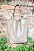 Tote leather bag in beige. Leather shopper in GENUINE leather. Large carry all bag for your laptop, books. Beige leather shopper.Beige purse