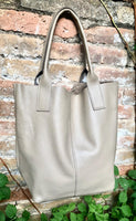 Tote leather bag in beige. Leather shopper in GENUINE leather. Large carry all bag for your laptop, books. Beige leather shopper.Beige purse