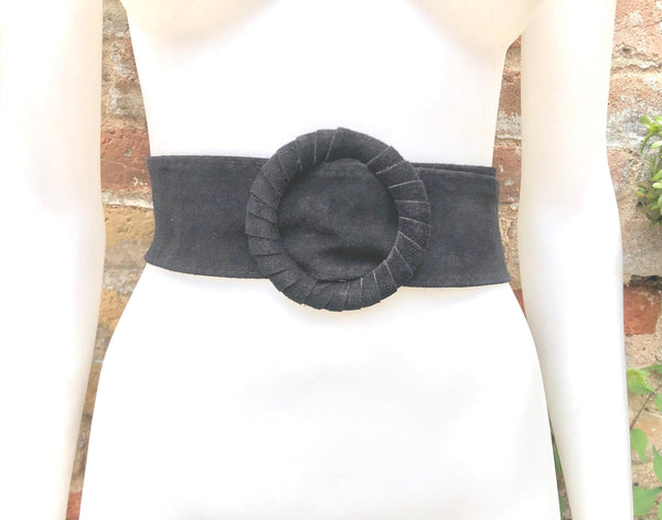 Black suede waist belt with large round buckle. Boho soft suede belt in BLACK Genuine natural BLACK suede wide belt