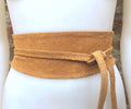Obi belt in suede.Wrap belt in LIGHT saddle brown. Genuine leather wraparound belt in TAN color. Camel brown belt,. Light tobacco brown belt