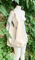 Cream slouch bag. Tote leather bag in light beige with ZIPPER. Soft genuine leather. Creamy white leather purse. Wide strap shoulder bag.