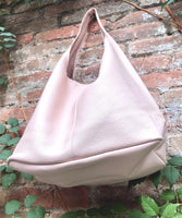 Cream slouch bag. Tote leather bag in light beige with ZIPPER. Soft genuine leather. Creamy white leather purse. Wide strap shoulder bag.