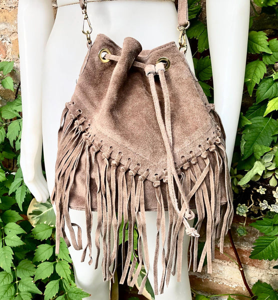 Crossbody / shoulder hippy fringed bag. Light brown BOHO suede leather drawstring bag. Long FRINGES. Light brown genuine suede leather purse