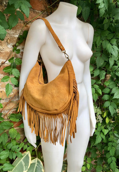 Camel brown crossbody / shoulder bag.Saddle brown boho leather bag with FRINGES.Genuine leather messenger.2 straps.Brown fringed suede purse