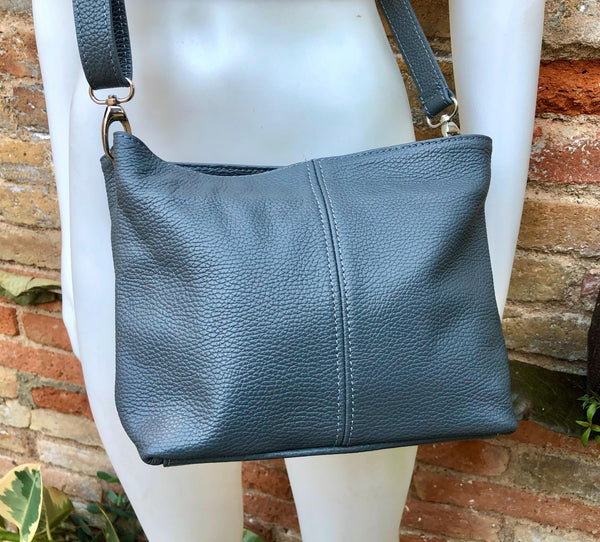 Genuine leather bag in dark gray. Small bucket bag, crossbody / shoulder bag. Grey purse, lined + adjustable strap. Dark gray leather purse