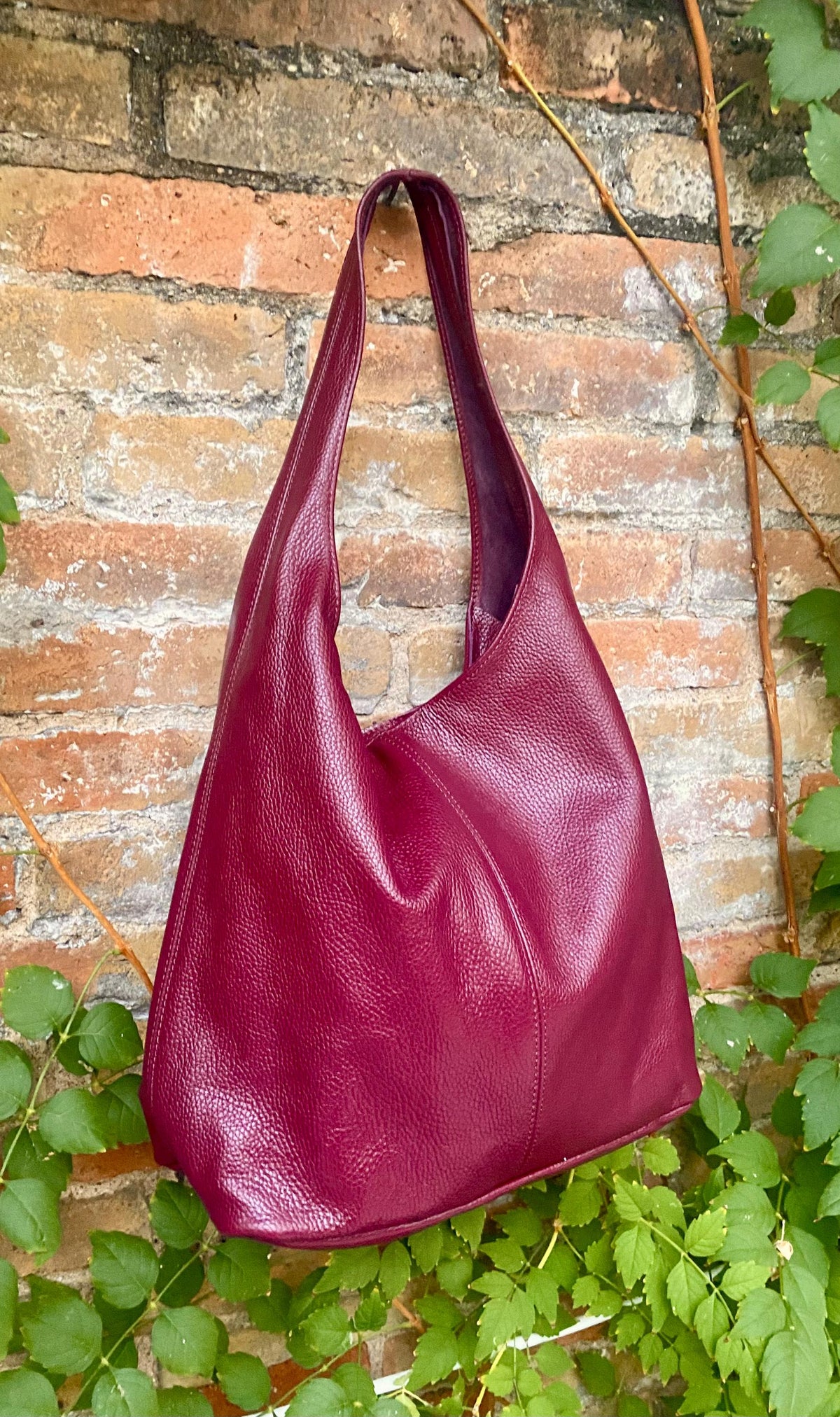 Burgundy slouch bag. Tote leather bag in wine red with ZIPPER. Soft genuine leather. Dark red leather purse. Wide strap leather shopper.