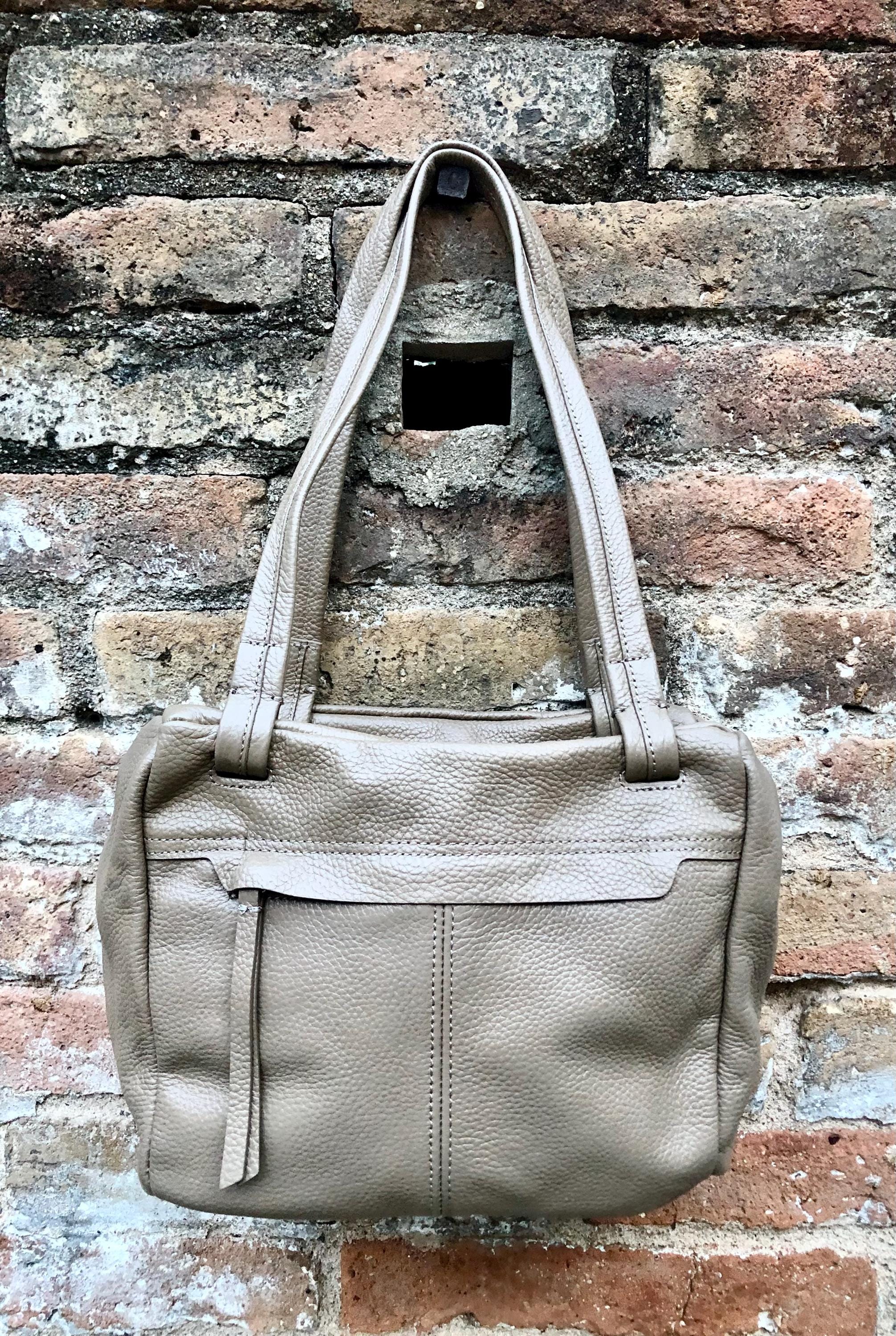 TAUPE BROWN genuine leather bag. Tan brown shoulder bag. Lined cafe au lait purse with double straps and zippers at the top. Soft leather.