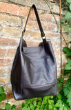 Slouch leather bag in dark brown leather. Chocolate brown hobo shoulder bag. Genuine leather book / tablet bag. Leather shopper. Brown purse