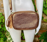 Dark gold leather bag. Crossbody / shoulder bag in GENUINE leather. Metallic shine leather bag with adjustable strap and zipper. Gold purse