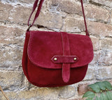 Wine red suede bag. Genuine leather crossbody /shoulder bag. Burgundy suede purse with adjustable strap and zipper. Dark red suede bag