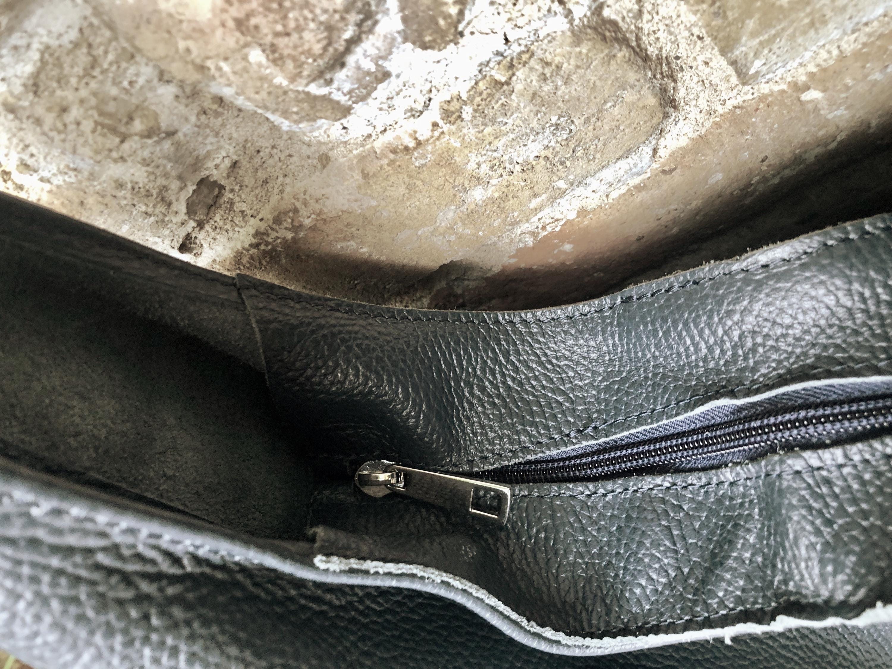 BLACK slouch bag. Black tote leather bag with ZIPPER. Soft genuine leather. Black leather purse. Wide strap leather shoulder bag.