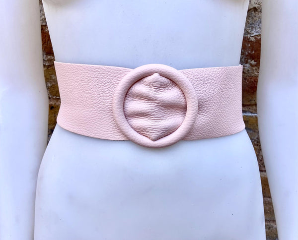 Light pink leather waist belt with large round buckle. Soft leather belt in soft pink. Genuine leather pink dress belt. Pink wide waist belt