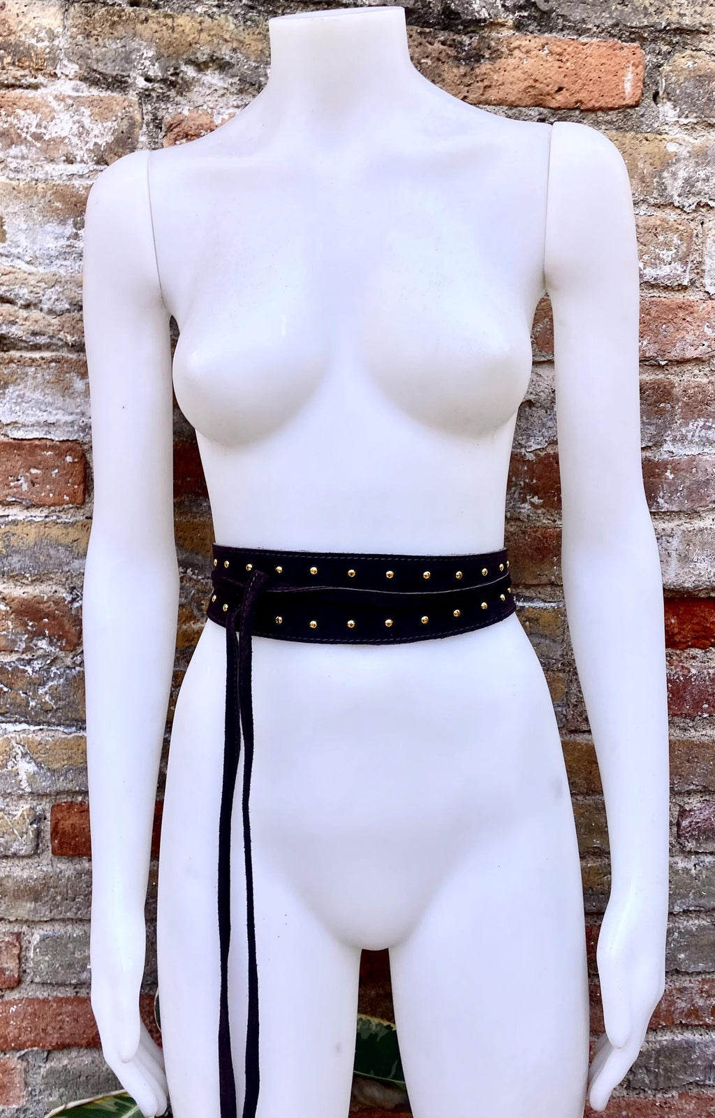 Dark brown suede OBI belt with tacks. Genuine soft suede, waist belt, boho dress belt. Wraparound wide belt, Chocolate brown studded belt