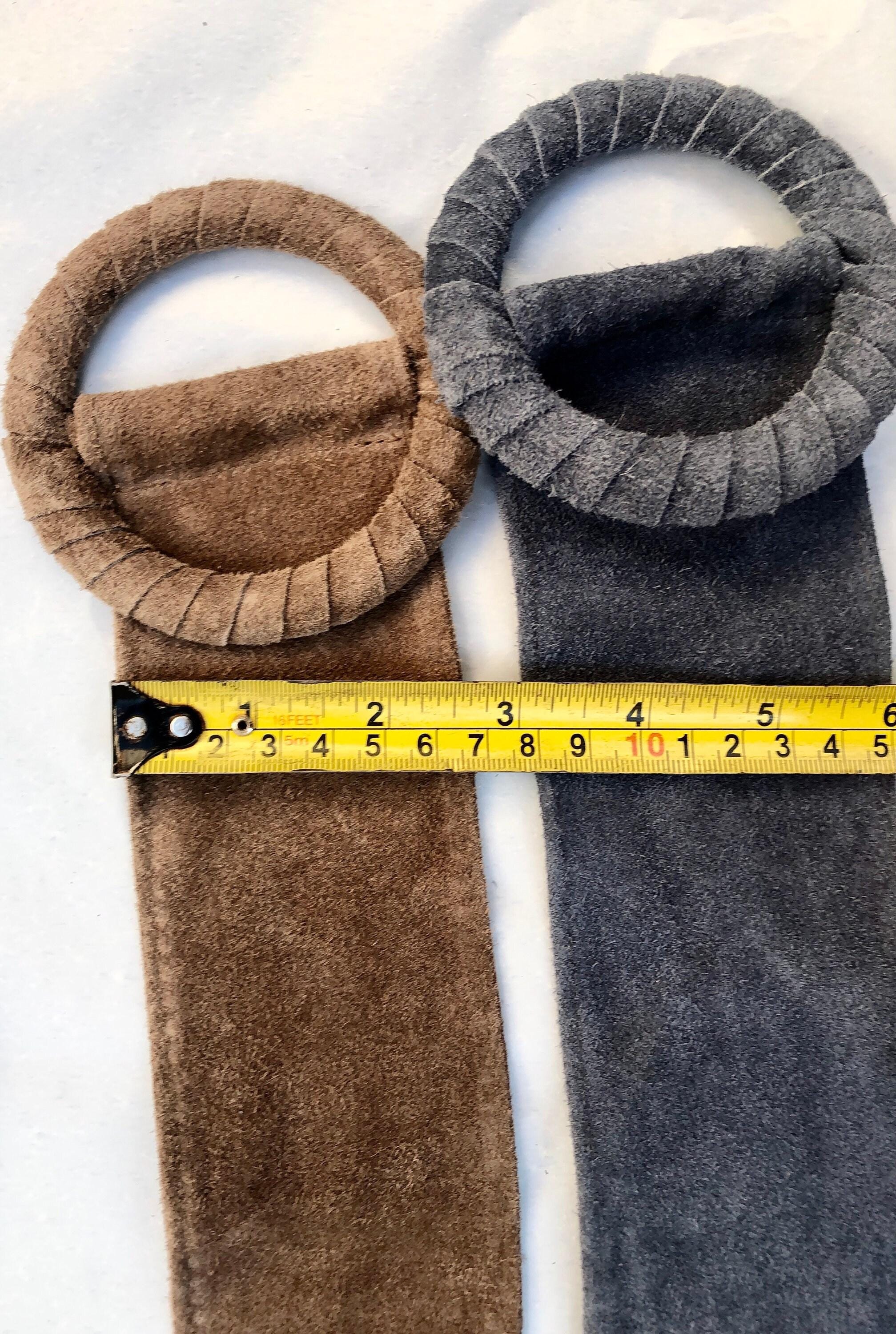 Gray suede waist belt. Large round buckle. Soft suede gray dress belt. Wide boho suede belt. Genuine natural suede leather. Grey wrap belt