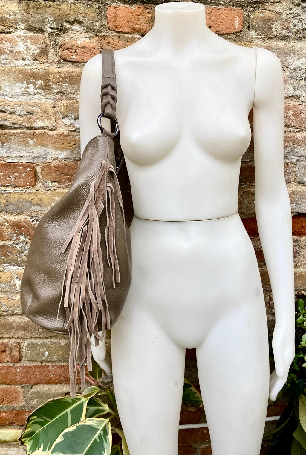 Taupe brown crossbody / shoulder bag. Tan boho FRINGED genuine leather bag. Messenger bag with fringes. Greyge leather hobo purse + 2 straps