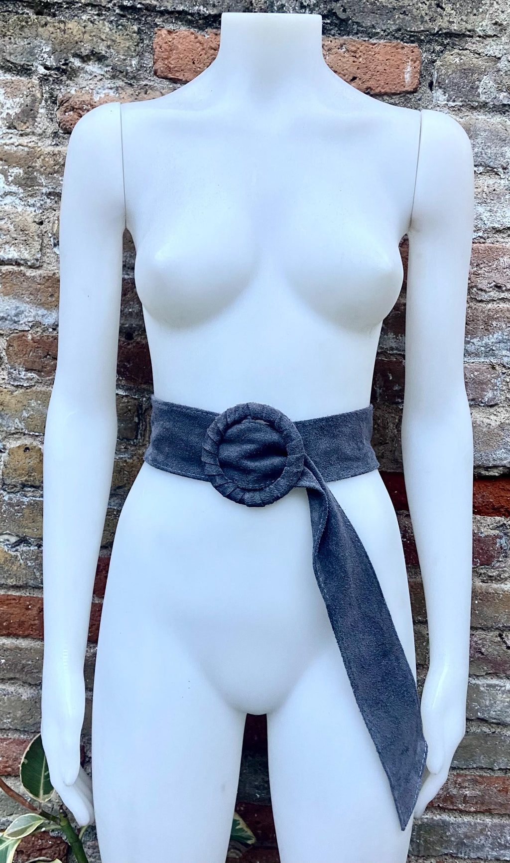 Gray suede waist belt. Large round buckle. Soft suede gray dress belt. Wide boho suede belt. Genuine natural suede leather. Grey wrap belt