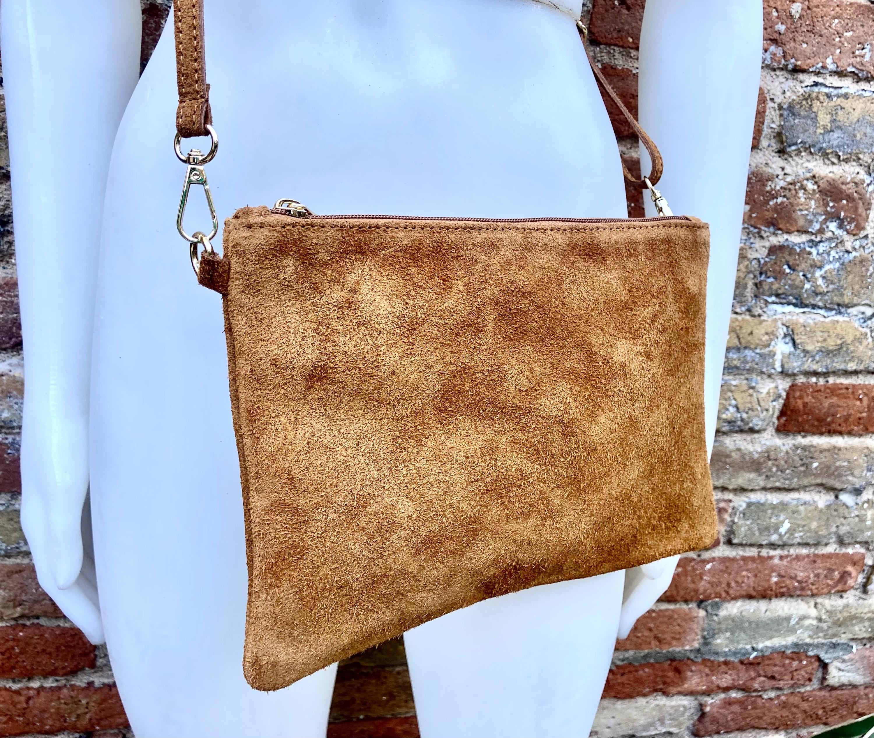 Camel BROWN small suede leather bag. Crossbody / shoulder bag / wristlet in GENUINE leather. Tobacco brown bag. Flat tan brown purse.