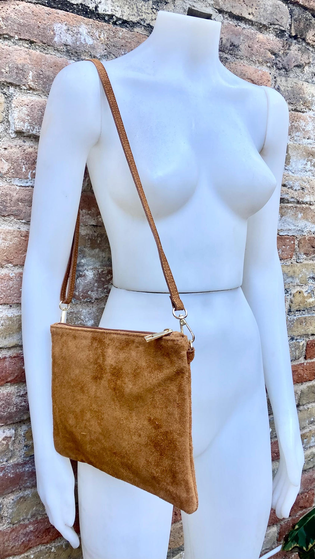 Camel BROWN small suede leather bag. Crossbody / shoulder bag / wristlet in GENUINE leather. Tobacco brown bag. Flat tan brown purse.