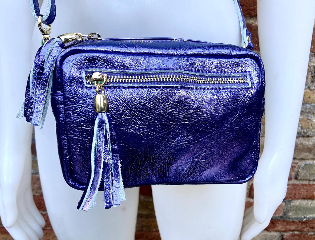 Metallic leather small purple bag. GENUINE leather shoulder / crossbody bag. Purple purse with adjustable strap + zipper. Purple party purse