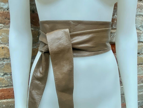 Light KHAKI brown obi belt. Wrap belt in soft genuine leather. Wraparound waist belt. Wide style. Boho wide dress belt in light taupe brown