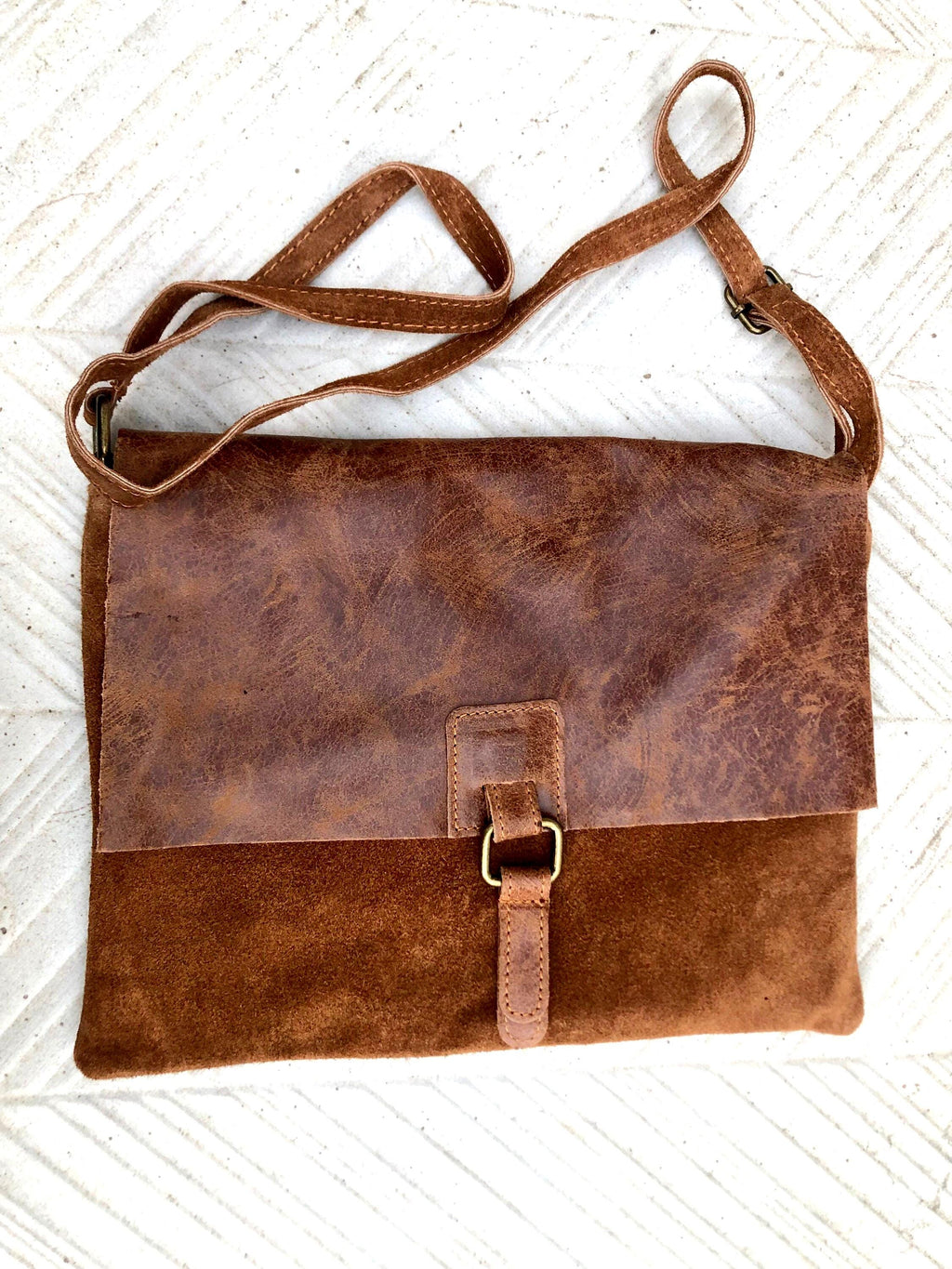 Camel brown suede bag. Genuine leather purse. cossbody / messenger bag in soft natural leather for books, tablets. Tan brown suede purse