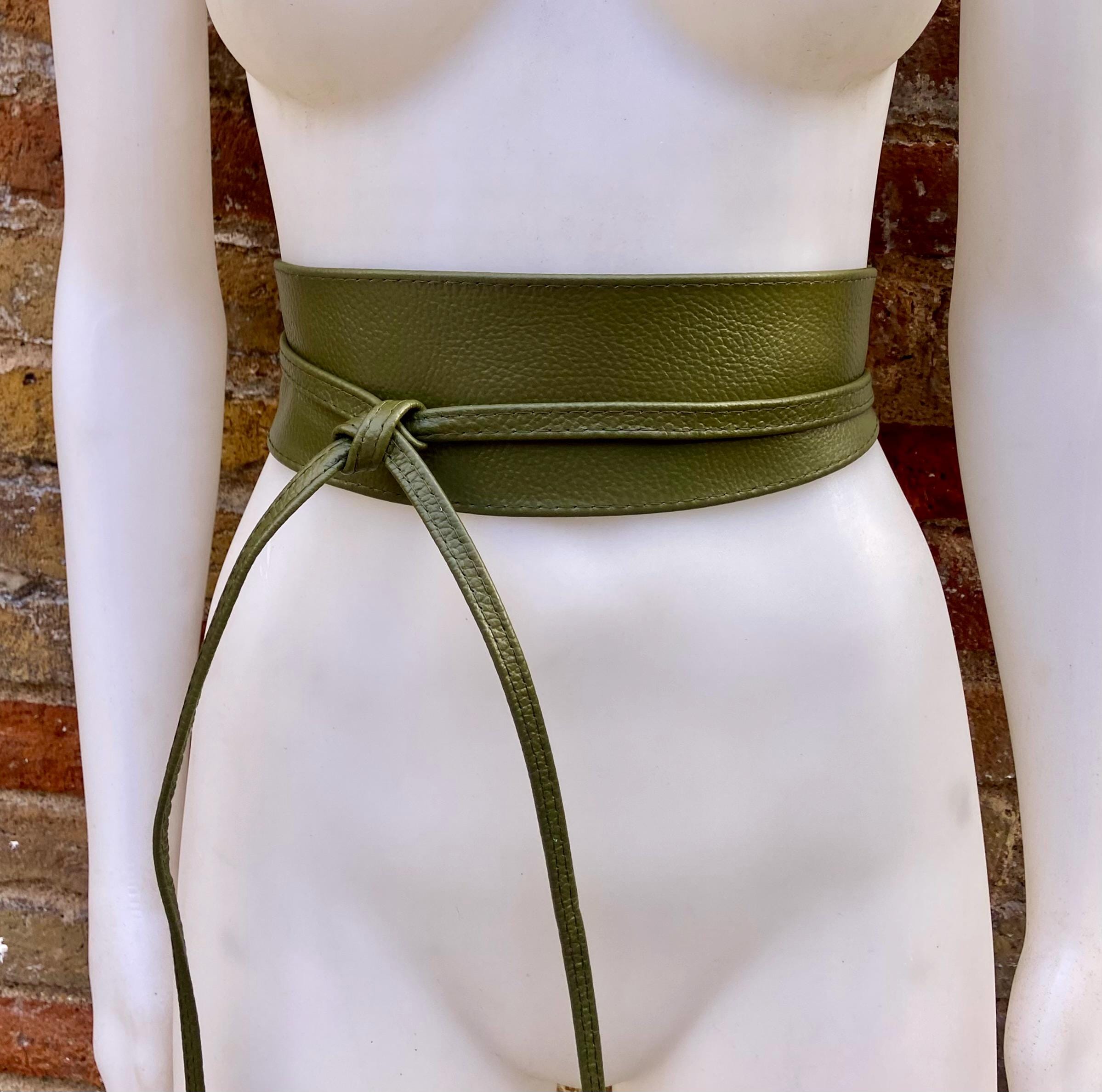 Khaki green leather belt. Green waist belt. Genuine leather wrap belt. Wide green obi belt. Green wraparound dress belt