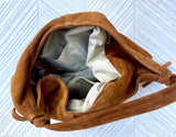 Slouch bag in camel brown with and zipper. Genuine leather bag. Light brown origami lined bag. Caramel suede purse. Wide strap shoulder bag.