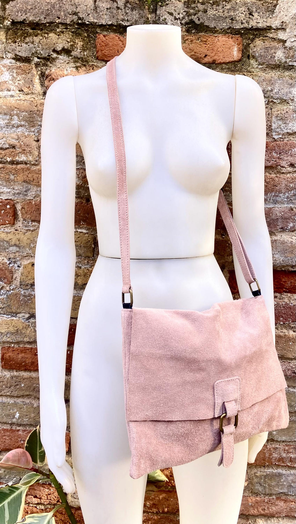 Suede bag in dusty PINK. Genuine leather BOHO bag. Pink suede purse. Crossbody / shoulder / messenger bag in soft natural leather.