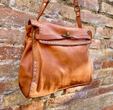 CAMEL brown distressed leather shoulder / crossbody bag. Soft genuine leather shopper. Rusty brown boho hippy bag. Brown purse with 2 straps