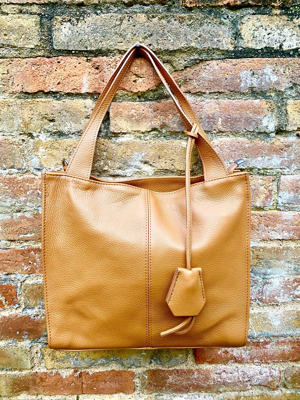 Camel brown leather bag. Light brown hobo shoulder bag + added crossbody strap. Genuine leather shopper. Caramel brown purse