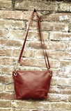 Camel brown leather bag. Rusty cross body / shoulder bag. Genuine leather purse with adjustable strap and zipper. Soft brown leather bag