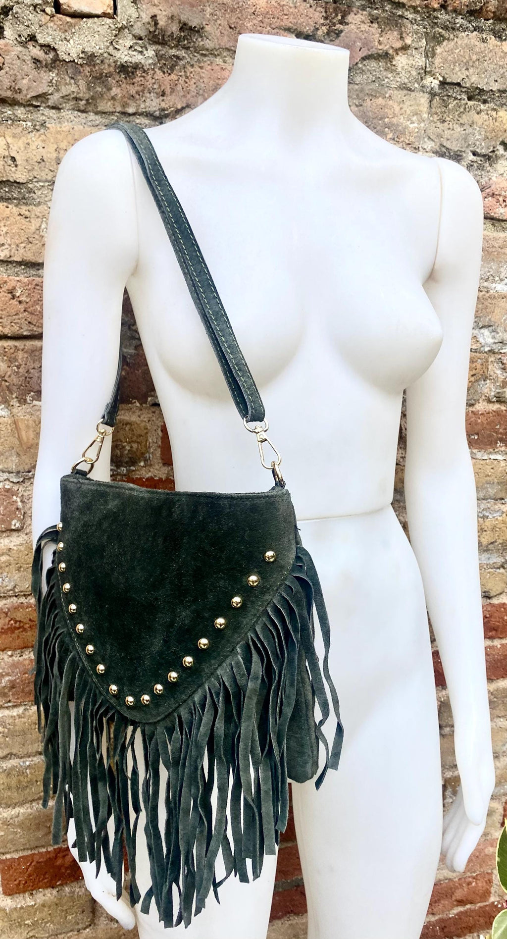 Dark green suede crossbody bag with tacks and fringes. Green suede hippy purse. Genuine suede leather boho bag in dark green