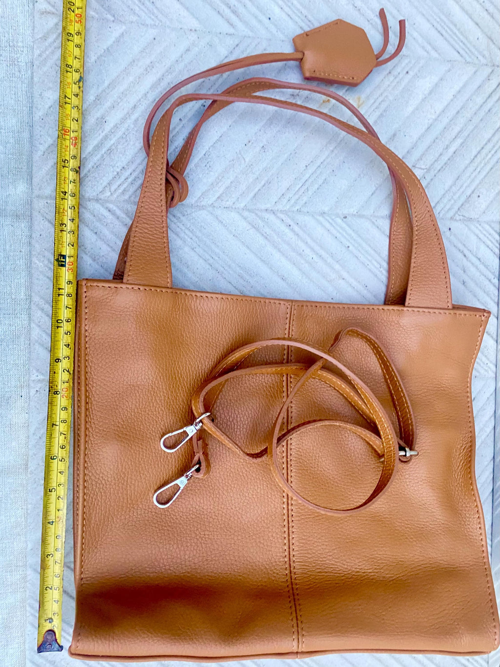 Camel brown leather bag. Light brown hobo shoulder bag + added crossbody strap. Genuine leather shopper. Caramel brown purse