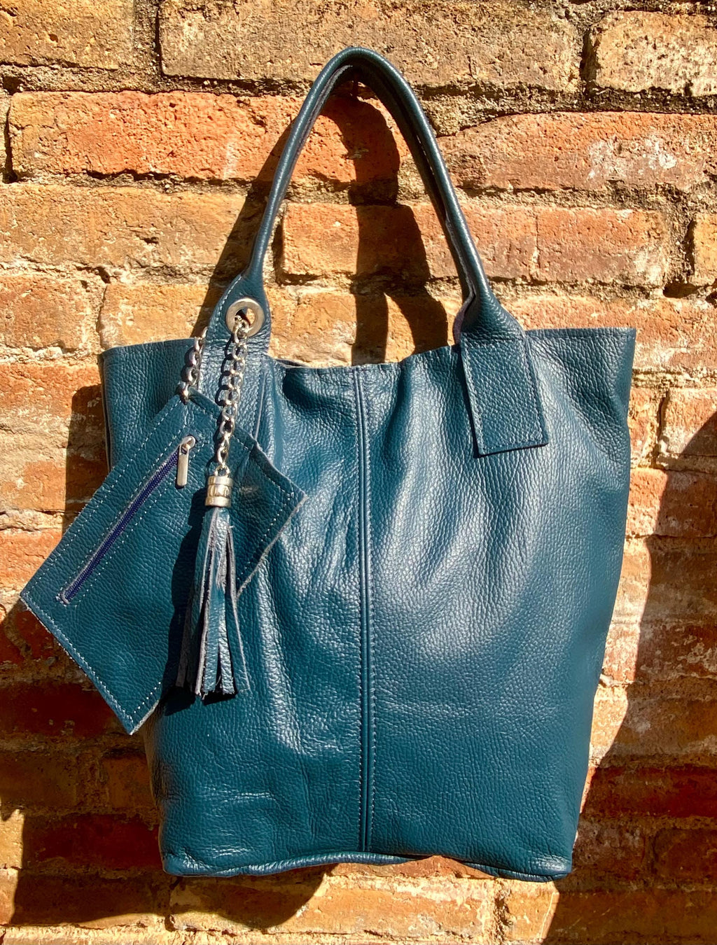 TEAL blue tote leather shopper in GENUINE leather. Large blue carry all tote bag for your laptop, books. Leather shopper w/ lining + zipper