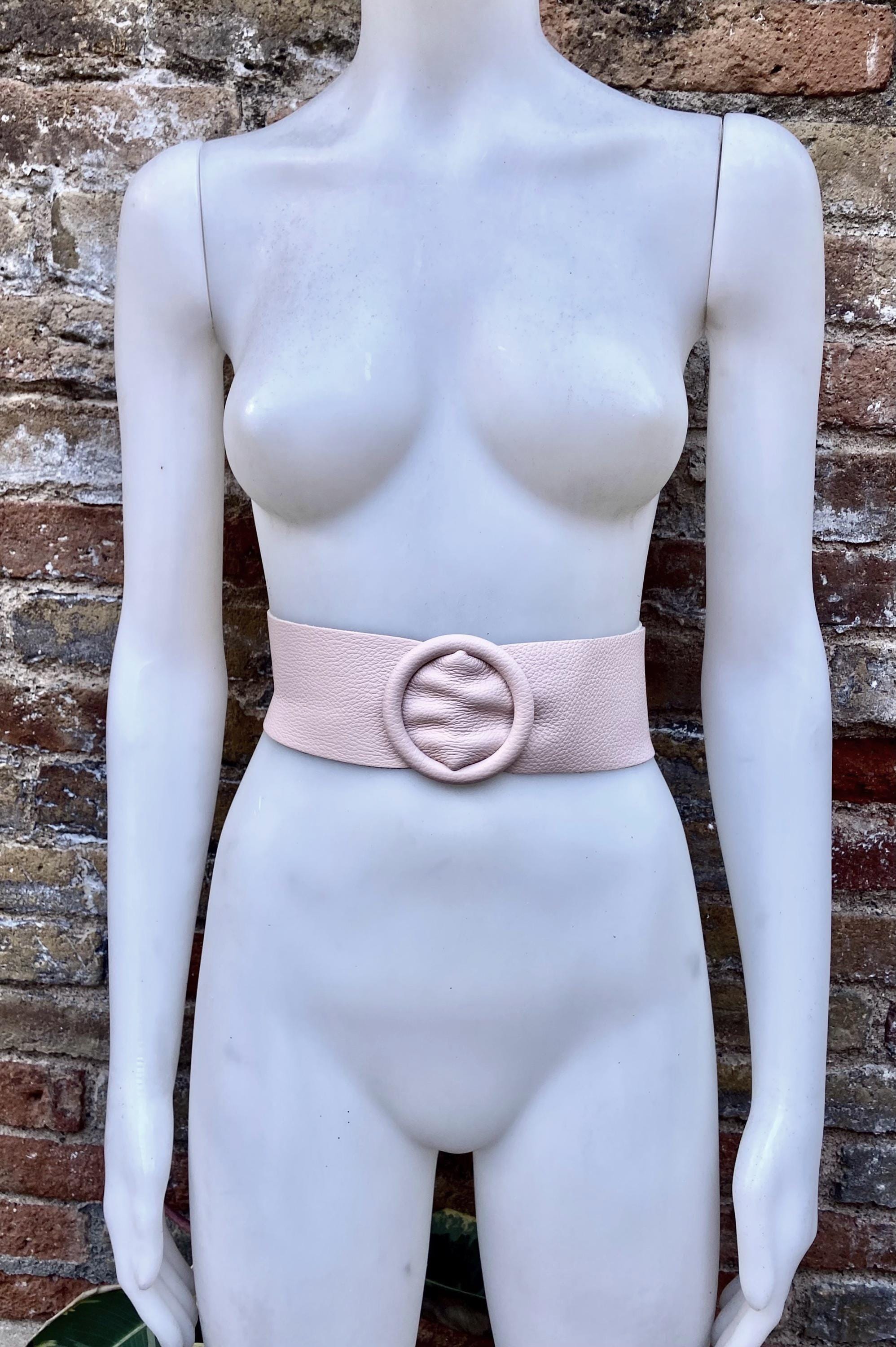 Light pink leather waist belt with large round buckle. Soft leather belt in soft pink. Genuine leather pink dress belt. Pink wide waist belt