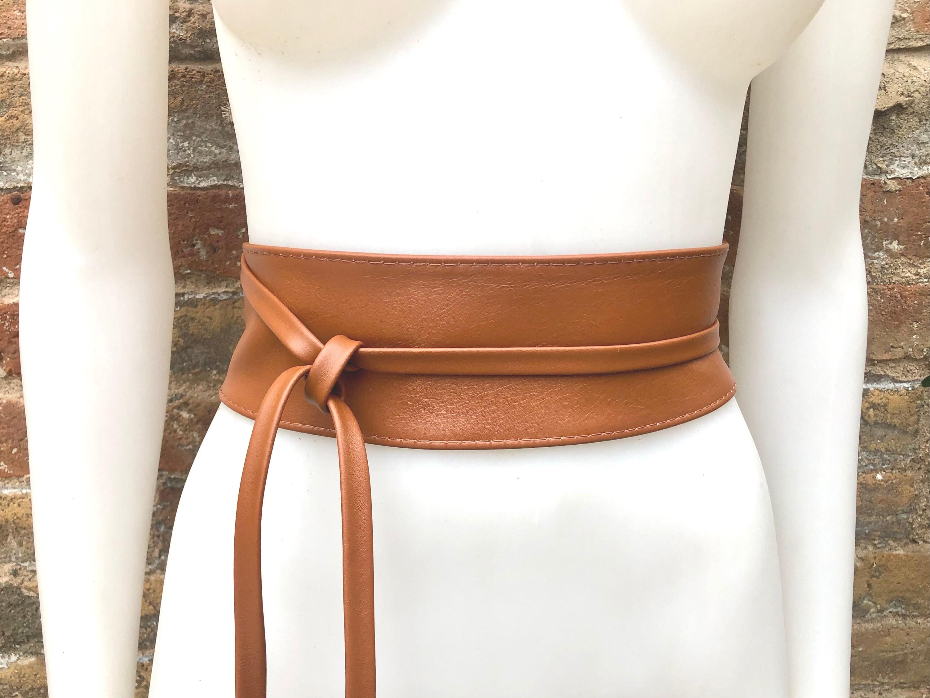 Obi belt in soft leather. Wrap belt in CAMEL BROWN. Waist belt in TOBACCO. Wraparound belt in brown genuine leather. Boho tan wide belt.